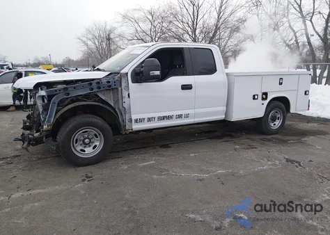 2018 Ford F-250 Xl z USA, uszkodzony, nr VIN 1FD7X2A65JEC69149